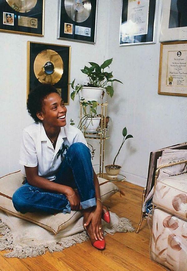 12. Whitney Houston, 1982:
