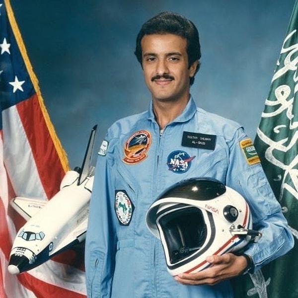 Daha önce Sultan Al Neyadi dışında uzaya seyahat eden 10 müslüman erkek astronot daha bulunmakta.