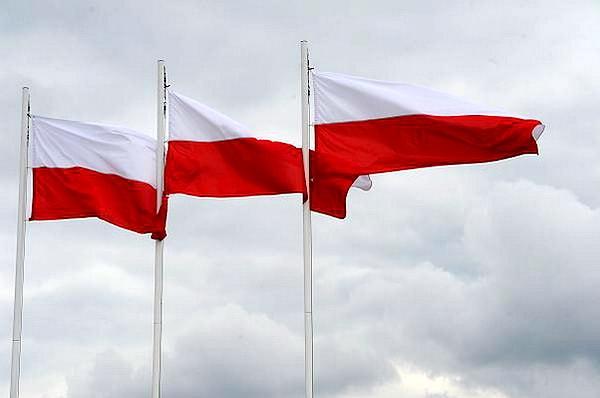 Polonya bayrağı önemi