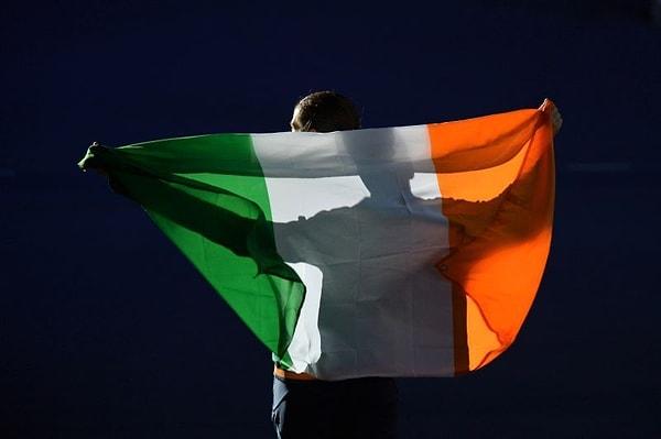 İrlanda bayrağı renkleri