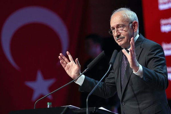 Kemal Kılıçdaroğlu da Cumhurbaşkanı adaylarından biri.