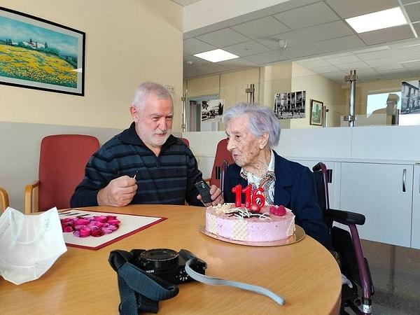 12. Dünyanın en yaşlı insanı olan Maria Branyas Morera 116 yaşına girmiş!