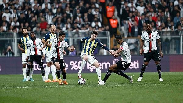 Geride kalan maçlarda Fenerbahçe 133, Beşiktaş 126 galibiyet aldı, 97 karşılaşmada ise taraflar birbirlerine üstünlük sağlayamadı.