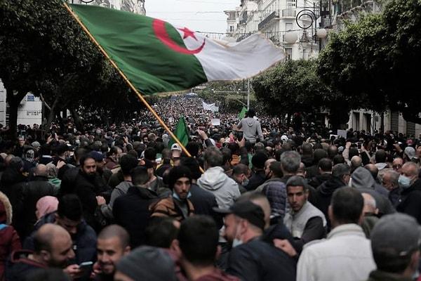 Cezayir bayrağı önemi