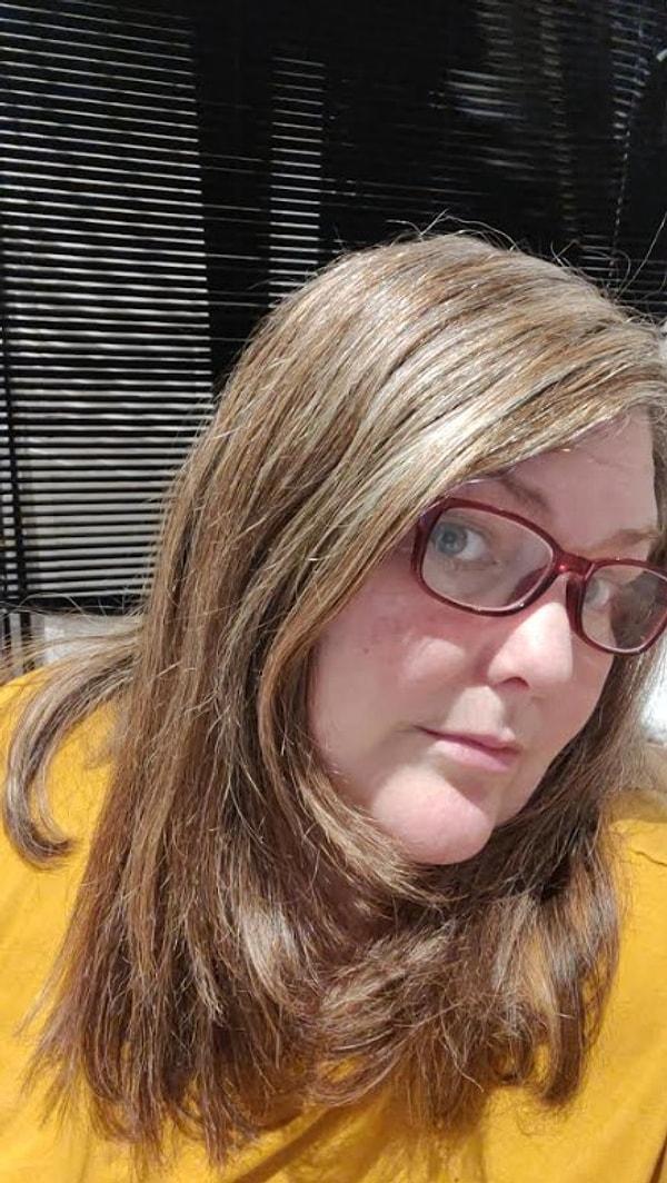 52 yaşındaki Clare Sandiford, saçlarının bir aydır su yüzü görmediğini ve bu durumun ona bir servet kazandırdığını iddia ediyor.
