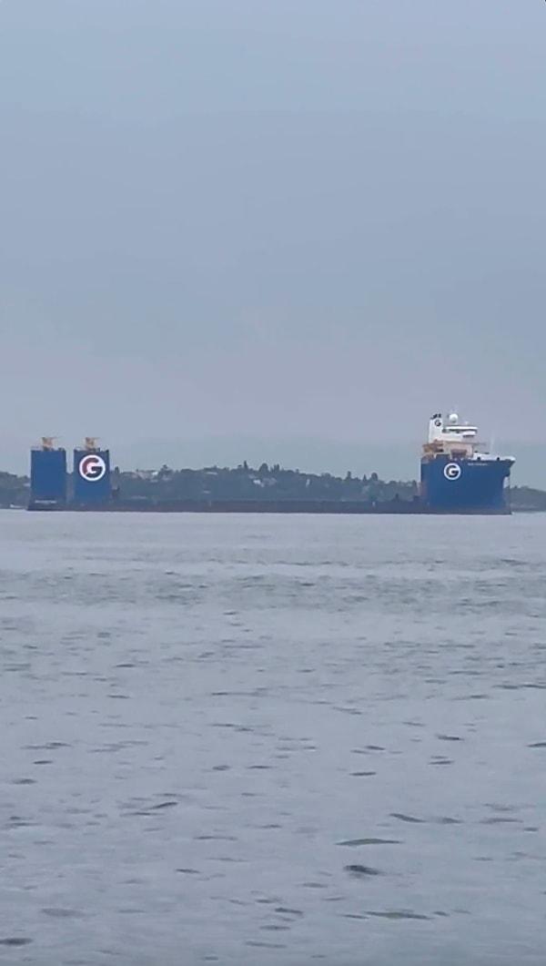 Kullanıcı videoyu "Google Pendik limana demir mi atmış yoksa ben mi rüya görüyorum?" notu ile paylaştı.