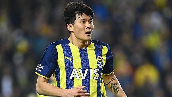 2021-2022 sezonunda Fenerbahçe forması giyen 26 yaşındaki başarılı futbolcu Kim Min-Jae dünya devlerinin radarında.