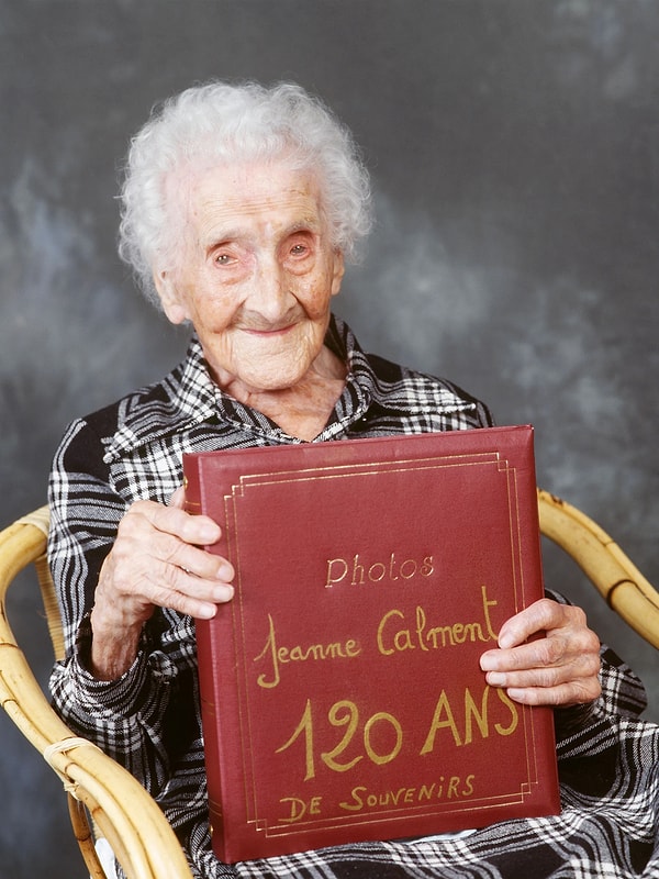 2. Jeanne Calment, 122 yaş.