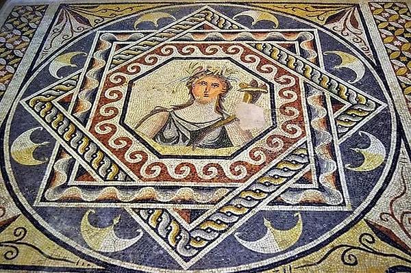 Where is the Zeugma Mosaic Museum? How to Get There?