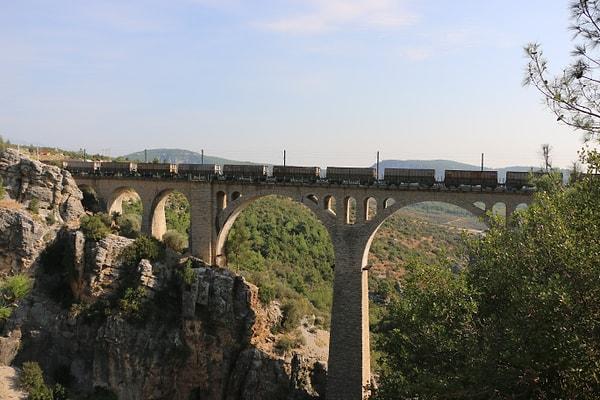 Varda Railway Bridge