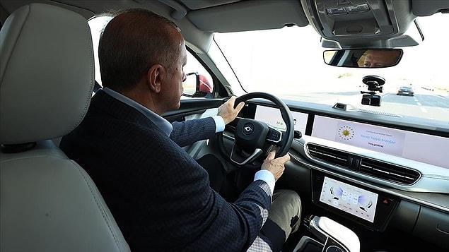 3 Nisan 2023 Pazartesi günü ilk olarak Cumhurbaşkanı Erdoğan'a teslim edilen yerli otomobil, gerçekleşen törenin ardından ilk sahiplerine teslim edilmeye başlandı.