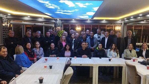 Edirne'de, 100 kişi İYİ Parti'den istifa ettiklerini açıkladı.