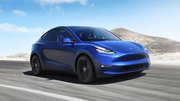 Peki siz yeni bütçe dostu Tesla Model 2 hakkında ne düşüyorsunuz? Sizce yaklaşan otomobilin fiyatı ülkemizde vergiler ve kur farkı ile beraber kaç TL'ye ulaşır? Yorumlarda buluşalım...