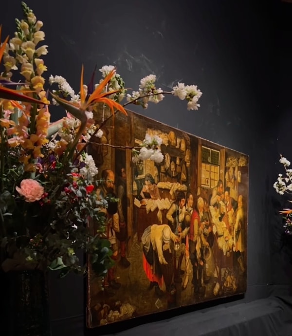 Uzmanların yaptığı araştırmalara göre gerçek olduğu kanıtlanan, Bruegel'in Antwerp'te yaşadığı 1615 ila 1617 yılları arasına tarihlenen tablo, açık artırmayla 780 bin euro (16 milyon 300 bin TL) karşılığında satıldı!