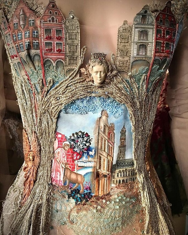 29. Как картина