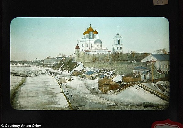 7. Антон воспользовался уникальным шансом выставить фотографии на всеобщее обозрение ❤️