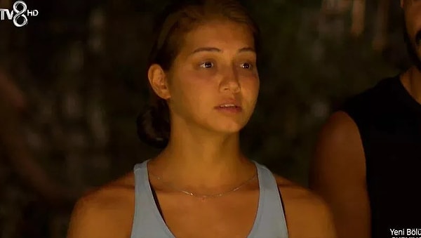 Survivor'da yaşanan diskalifiye ada konseyine damga vurdu. Merve'nin vedası sosyal medyayı adeta çalkaladı.