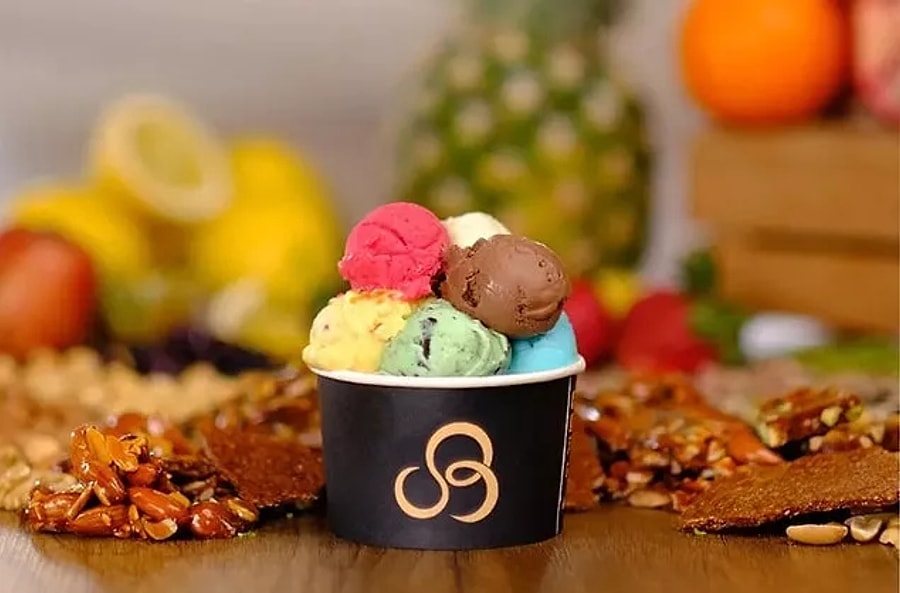 Ankara's Top Ice Cream Shops Where Chocolate and Seasonal Fruits Meet