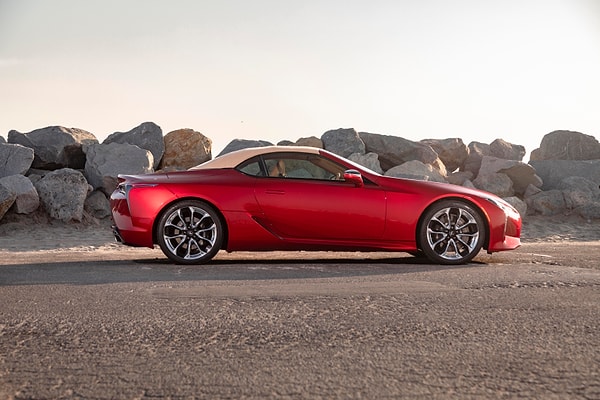 Lexus LC Convertible fiyat listesi Nisan 2023