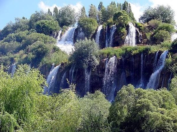 6. Girlevik Waterfall