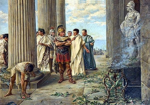 Ancak finansal görevinin aksine Sezar'ın o zamanlar parayla arası pek iyi değildi. Cömertçe harcıyordu ve büyük bir borç biriktirmişti. Yazar Plutarhos’un bir kitabında yazdığına göre Sezar, güya hissettiği acıyı içinde tutamadığı için ağlıyordu.
