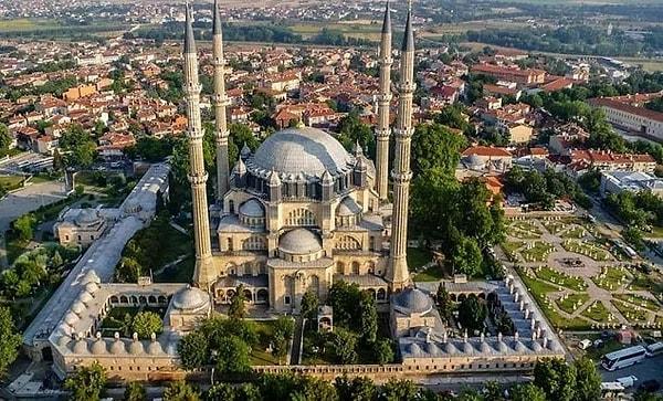 Where is the Selimiye Mosque? How to Get There?
