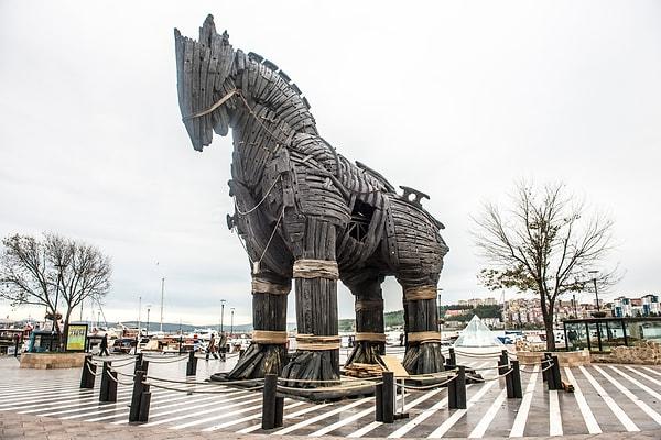 Troy Horse Statue