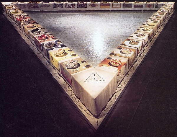 5. Judy Chicago, Yemekli Parti, 1979