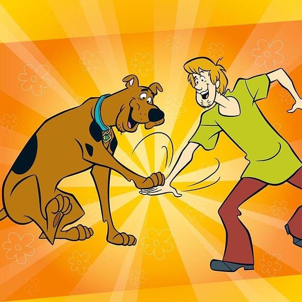 5. Scooby Doo'yu pas geçsek olmazdı! Çoğumuz çocukken onun şapşal maceralarını iple çekerdik...