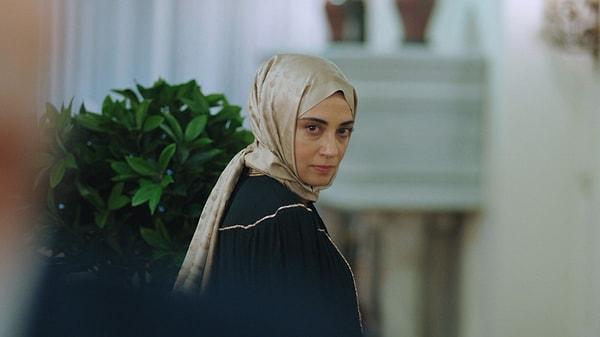 Diziye Ceren Karakoç'un canlandırdığı Nursema karakteri damgasını vururken, tepki çeken sahnelerin yer alması sebebiyle RTÜK ceza kesti.