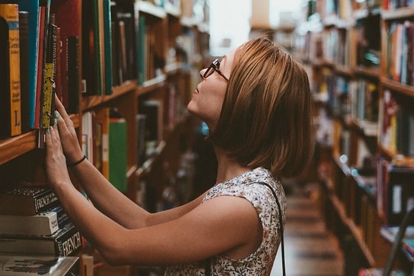 7. Вы любите читать?