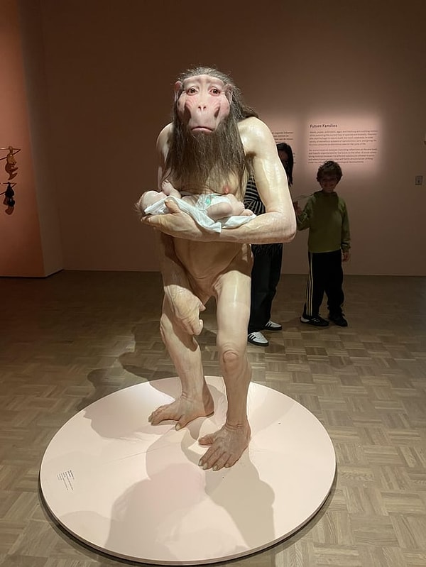 8. Sanatçı Patricia Piccinini’nin sergisinden epey ilginç eserler...