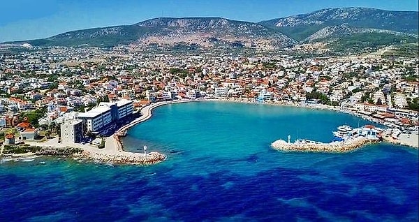 Mordoğan Beach and Pier