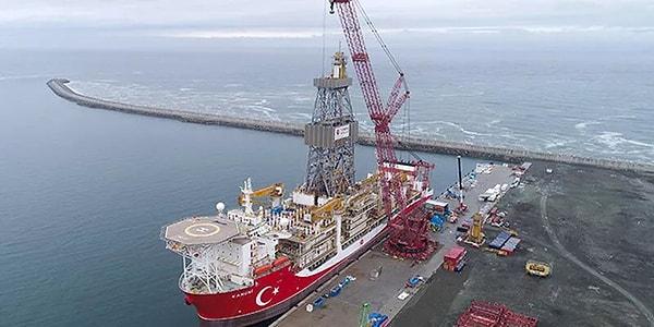 Filyos'ta Karadeniz doğalgazının devreye alınması töreni gündemin öne çıkan konularından bir tanesi oldu. Fatih, Kanuni ve Yavuz adlı sondaj gemilerinin çalıştığı doğalgaz rezervi hakkında araştırmalar hız kazandı.