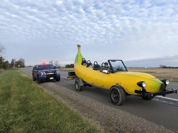 5. Любителям необычного транспорта посвящается... 🍌