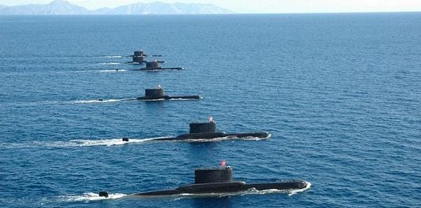 "Denizde de Türkiye uzun yıllardır çok başarılı savunma sanayii ürünleri ortaya koymuştur"