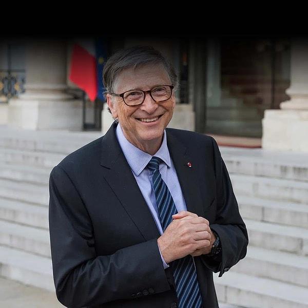 6. Microsoft Kurucu Ortağı Bill Gates'in tam adı, William Henry Gates III'dür.