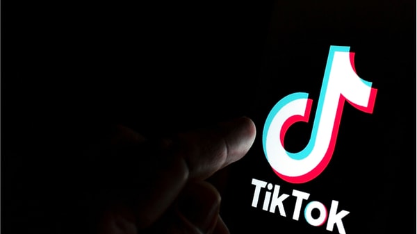 TikTok siyasetin daima resmi ve ciddiyetle yapılacak bir şey olmadığını bir kez daha kanıtladı. Bu kez de Kemal Kılıçdaroğlu ile ilgili yeni bir TikTok akımı başladı.