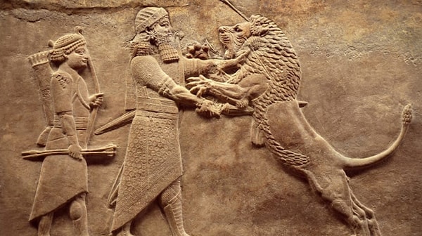 7. Где был написан самый древний закон?