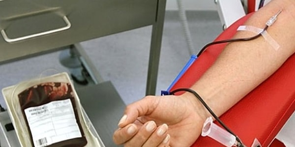 Kızılay, devlet hastanesine sattığı kanların parasını, Sosyal Güvenlik Kurumu’ndan temin ediyor.