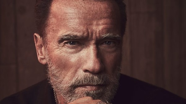 Arnold Schwarzenegger, 4 yıl aradan sonra yeni bir filmle geri dönüyor. ''Breakout'' filminde başrol oynayacak oyuncu, Terry Reynolds karakterine hayat verecek.