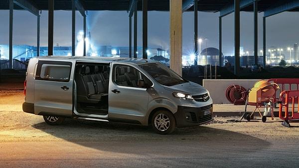 Opel Vivaro City Van fiyat listesi Nisan 2023
