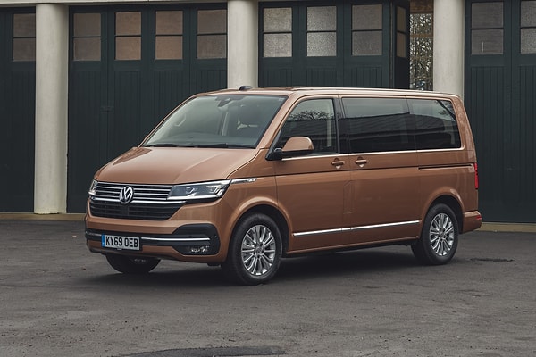 Volkswagen Caravelle fiyat listesi Nisan 2023