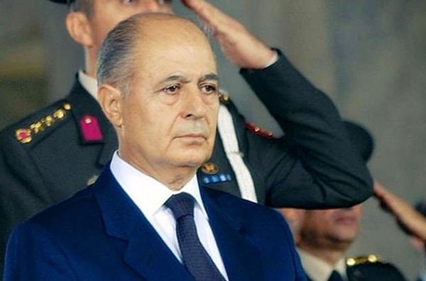Katıksız bir “Atatürkçü” olan Cumhurbaşkanı Ahmet Necdet Sezer’in görevi sona erecekti.