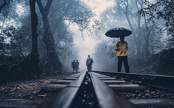 18. Какой термин описывает процесс разрушения материалов дождем, ветром и химическими реакциями?