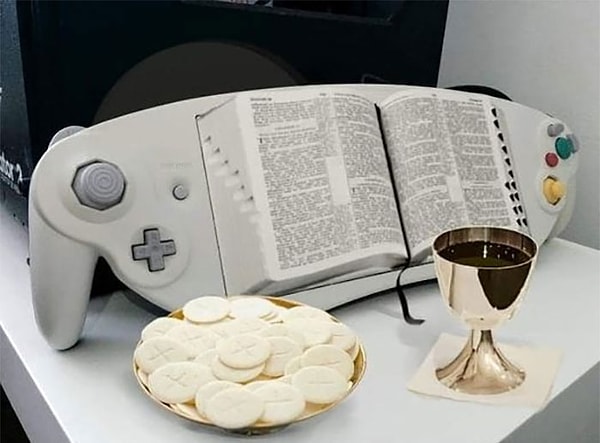 16. Как вам такая подставка для книг?