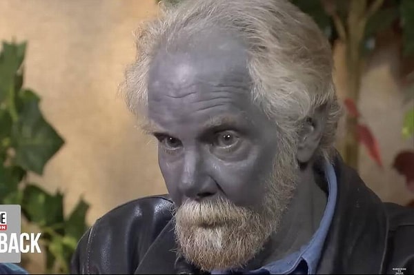 Папа Смурф скончался в возрасте 62 лет