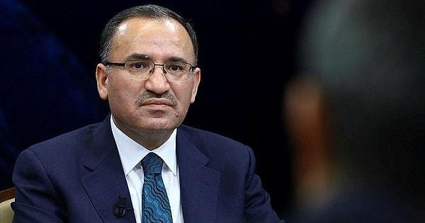 Şanlıurfa'dan AKP milletvekili adayı olan Adalet Bakanı Bekir Bozdağ, Şanlıurfa Eşraf Buluşması"nda yaptığı konuşma gündem oldu.