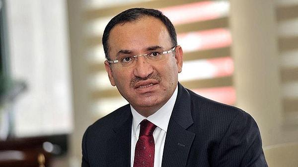 Şanlıurfa'dan AKP milletvekili adayı olan Adalet Bakanı Bekir Bozdağ'ın "Şanlıurfa Eşraf Buluşması"nda yaptığı konuşma bugün gündem oldu.