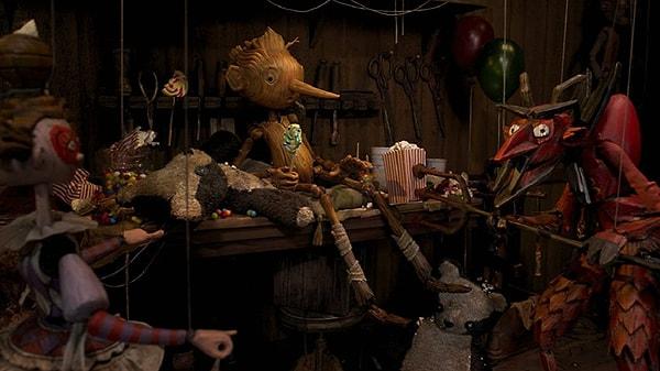 Netflix, 80. Altın Küre Ödülleri'nde Guillermo del Toro's Pinocchio filmiyle en iyi animasyon filmi dalında ödül alan ilk dijital platform olmuştu.